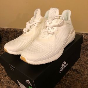 White Adidas Alphabounce
